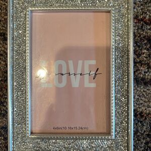 Sparkly silver photo frame